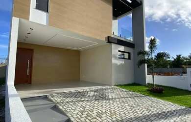 Imagem: A casa em condomínio possui 3 Dormitórios, 2 Banheiros, 2