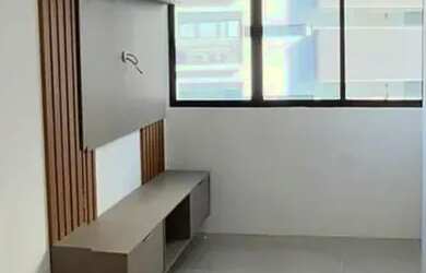 Imagem: O apartamento possui 2 Dormitórios, 1 Banheiro, 1 Vaga na garagem