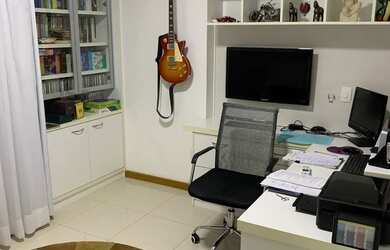 Imagem 6: Mansão Lev Smarceviski. Piscina, Churrasqueira, Imóvel mobiliadoeAr-condicionado