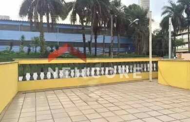 Imagem: A casa possui 3 Dormitórios, 2 Banheiros, 3 Vagas na garagem