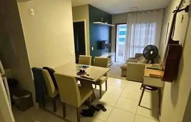 Imagem: O apartamento possui 1 Dormitório, 1 Banheiro, 1 Vaga na garagem