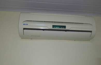 Imagem 5: Alugo casa em Tubiacanga. 1 Vaga na garageme2 Dormitórios