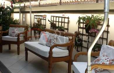 Imagem: A casa em condomínio possui 3 Dormitórios, 3 Banheiros, 3