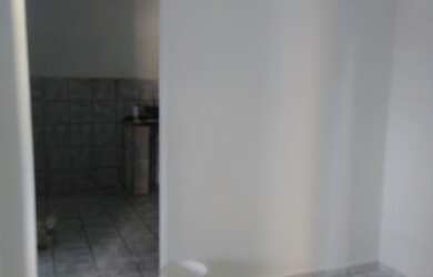 Imagem 3: ALUGO ESTA CASA. 1 Banheiroe2 Dormitórios