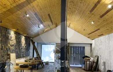 Imagem: O apartamento possui 1 Dormitório, 4 Banheiros, 500m² de Área