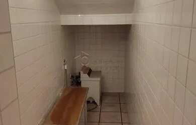 Imagem 8: Casa Sobrado em Jundiaí. Piscina, Varanda, Guarda roupaeLareira