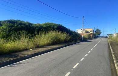 Imagem: O terreno possui 360m² de Área e está localizado em Arsenal