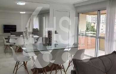 Imagem: O apartamento possui 3 Dormitórios, 1 Banheiro, 2 Vagas na