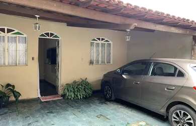 Imagem 1: OPORTUNIDADE. Piscina, Churrasqueira, Varandae180m² de Área