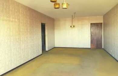 Imagem: O apartamento possui 3 Dormitórios, 3 Banheiros, 2 Vagas na