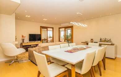 Imagem 5: Apartamento em Centro. Churrasqueira, Lareira, 2 Vagas na garageme3 Dormitórios