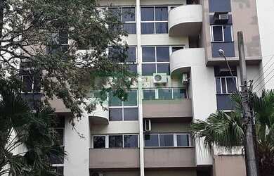 Imagem: O apartamento possui 3 Dormitórios, 3 Banheiros, 2 Vagas na