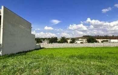 Imagem 3: Lote em residencial fechado com 255,12 m² na Zona Sul