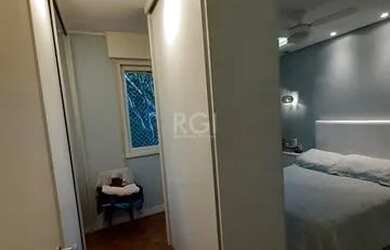 Imagem 2: Apartamento de dois dormitórios, e uma vaga de garagem no bairro Bela...