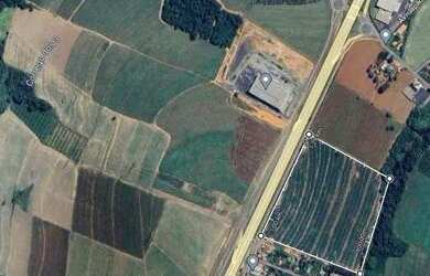 Imagem: O terreno possui 103.906m² de Área e está localizado em