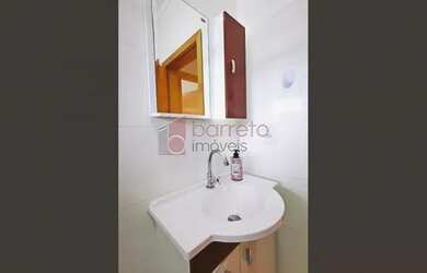 Imagem 15: Casa Padrão em Jundiaí. Varanda, 100m² de Área, 1 Vaga na garageme2...