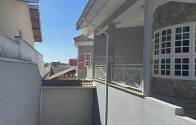 Imagem: A casa em condomínio possui 3 Dormitórios, 5 Banheiros, 4