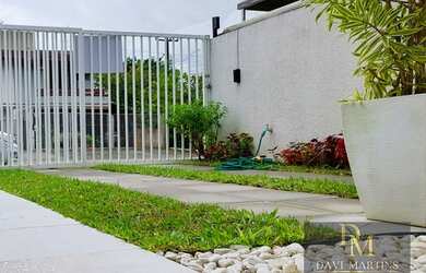 Imagem 2: Matinhos - Casa Padrão - Centro