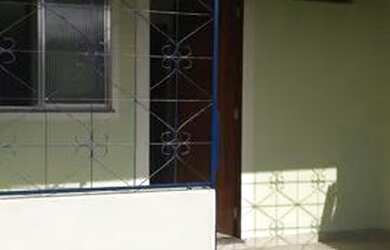 Imagem: O quarto está localizado em Santíssimo, Santarém para alugar