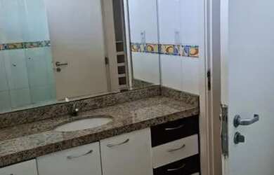 Imagem 12: Casa no Cond. Villagio del Fiori- 03 suites- flores
