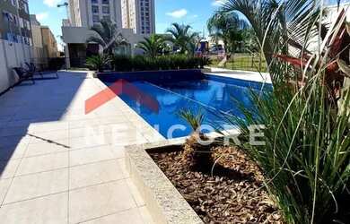 Imagem: O apartamento possui 2 Dormitórios, 1 Banheiro, 1 Vaga na garagem