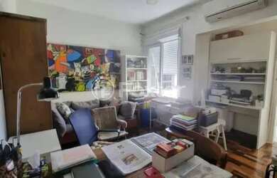 Imagem: O apartamento possui 1 Dormitório, 1 Banheiro, 44m² de Área