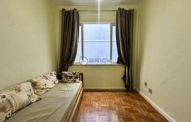 Imagem: O apartamento possui 1 Dormitório, 1 Banheiro, 31m² de Área