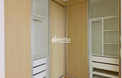 Imagem 7: Casa residencial disponível para venda no bairro Cazeca em Uberlândia-MG