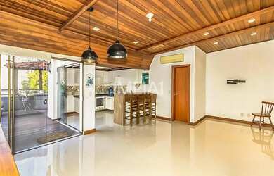 Imagem: O apartamento na cobertura e possui 2 Dormitórios, Suítes