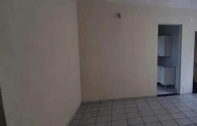 Imagem: A casa possui 2 Dormitórios, 1 Banheiro e está localizado