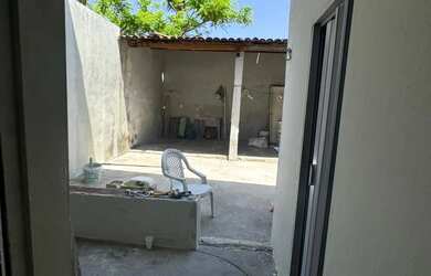 Imagem 5: Casa para alugar. Churrasqueira, Varanda, 40m² de Áreae2 Vagas na garagem