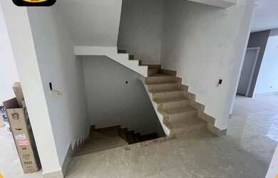 Imagem 7: Triplex 03 quartos 200,00m² á venda por R$ 800.000,00