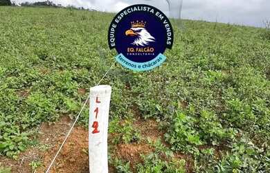 Imagem: O terreno possui 600m² de Área e está localizado em Portão