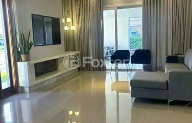 Imagem: A casa em condomínio possui 3 Dormitórios, 5 Banheiros, 4