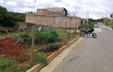 Imagem: Lote de 180 metros no Bairro Mirante