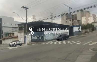 Imagem: O terreno possui 400m² de Área e está localizado em Vila