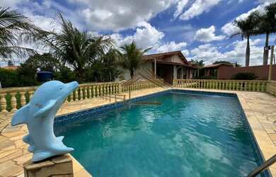 Imagem: A fazenda possui 1.300m² de Área e está localizado em Área