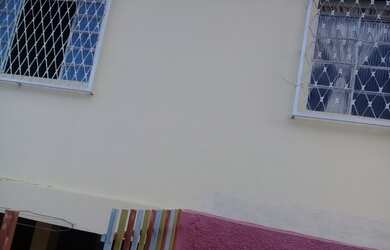 Imagem: A casa possui 4 Dormitórios, 3 Banheiros, 4 Vagas na garagem