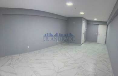 Imagem: O depósito possui 1 Vaga na garagem, 36m² de Área e está