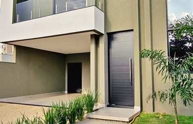 Imagem: A casa em condomínio possui 3 Dormitórios, 5 Banheiros, 4