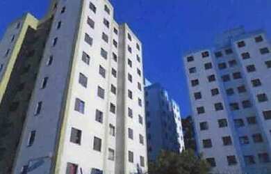 Imagem: O apartamento possui 2 Dormitórios, 1 Banheiro, 1 Vaga na garagem