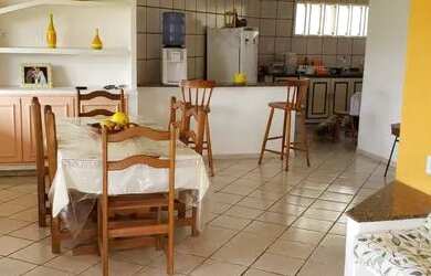 Imagem 1: Aluga-se casa de praia