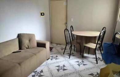 Imagem: A casa possui 2 Dormitórios, 1 Banheiro, 1 Vaga na garagem