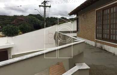 Imagem 6: Casa Sobrado em Jundiaí. Piscina, Churrasqueira, VarandaeGuarda roupa