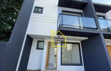 Imagem: A casa possui 3 Dormitórios, 3 Banheiros, 1 Vaga na garagem