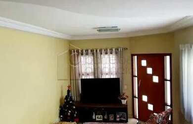 Imagem 2: Casa Padrão em Jundiaí. 162m² de Área, 2 Vagas na garageme3 Dormitórios