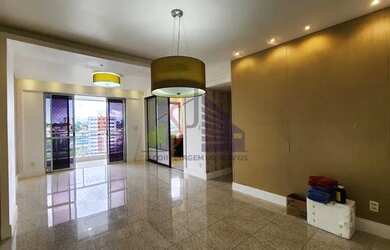 Imagem: O apartamento possui 4 Dormitórios, 5 Banheiros, 2 Vagas na