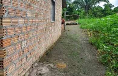 Imagem: A casa está localizado em Nova República, Santarém à venda