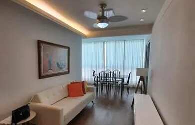 Imagem: O apartamento possui 1 Dormitório, 1 Banheiro, 1 Vaga na garagem