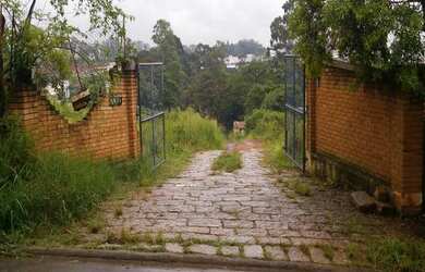 Imagem: O terreno possui 10.000m² de Área e está localizado em Joapiranga